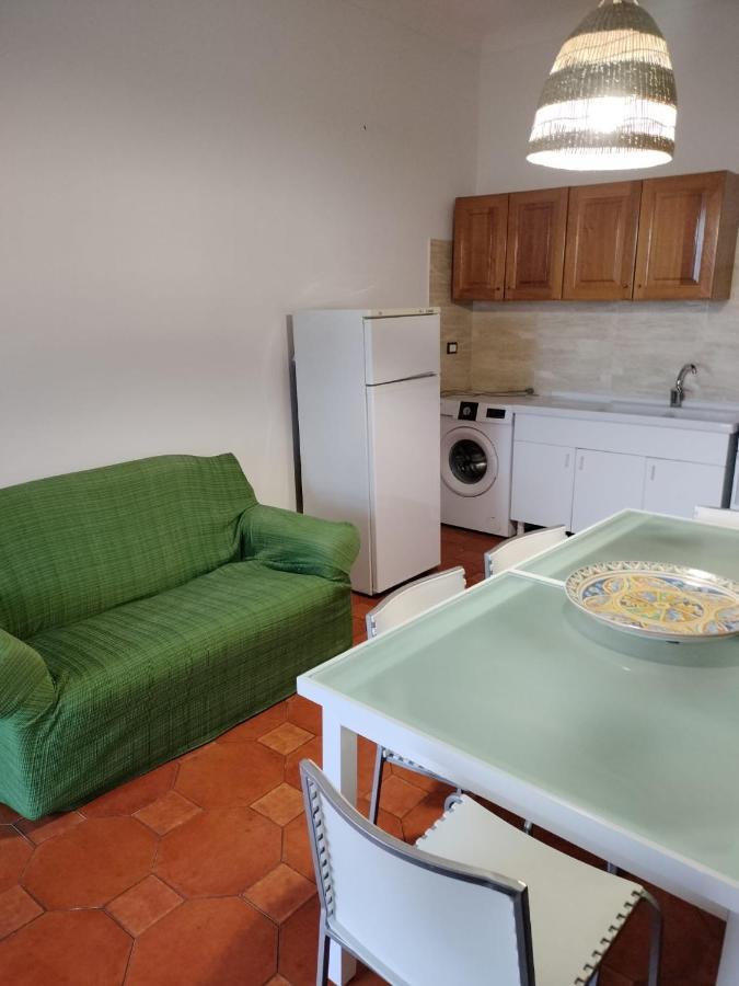 Villa Letizia Rooms & Apartments 노토 외부 사진