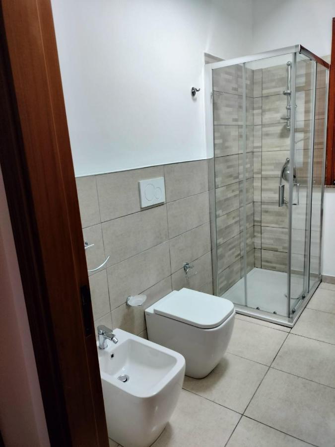 Villa Letizia Rooms & Apartments 노토 외부 사진